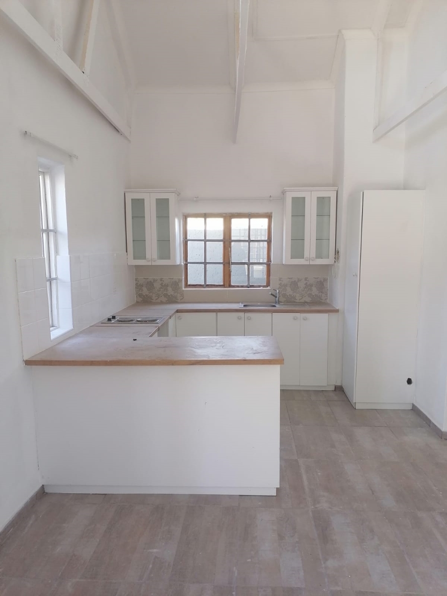 To Let 1 Bedroom Property for Rent in Queenstown Central Eastern Cape